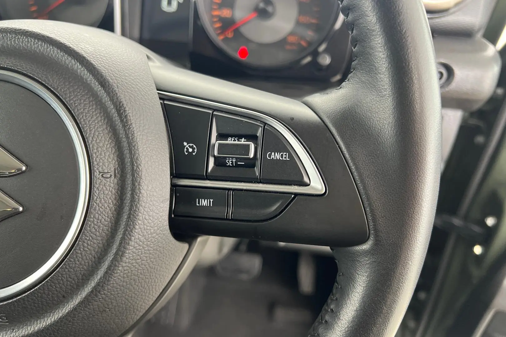 2021 Suzuki Jimny Gallery Image 17