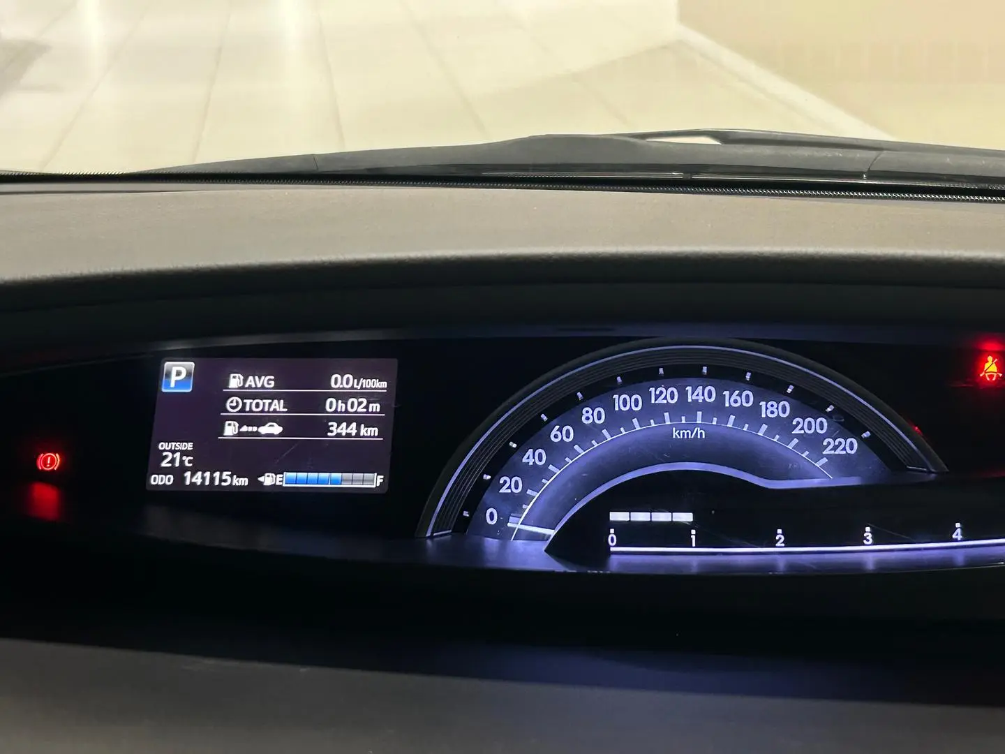 2019 Toyota Tarago Gallery Image 18