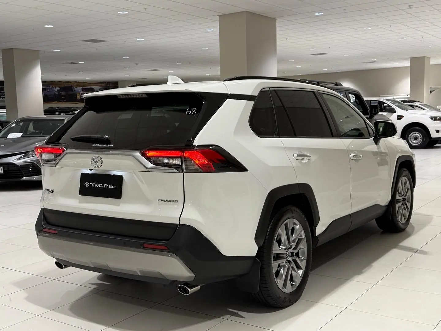 2024 Toyota RAV4 Gallery Image 10