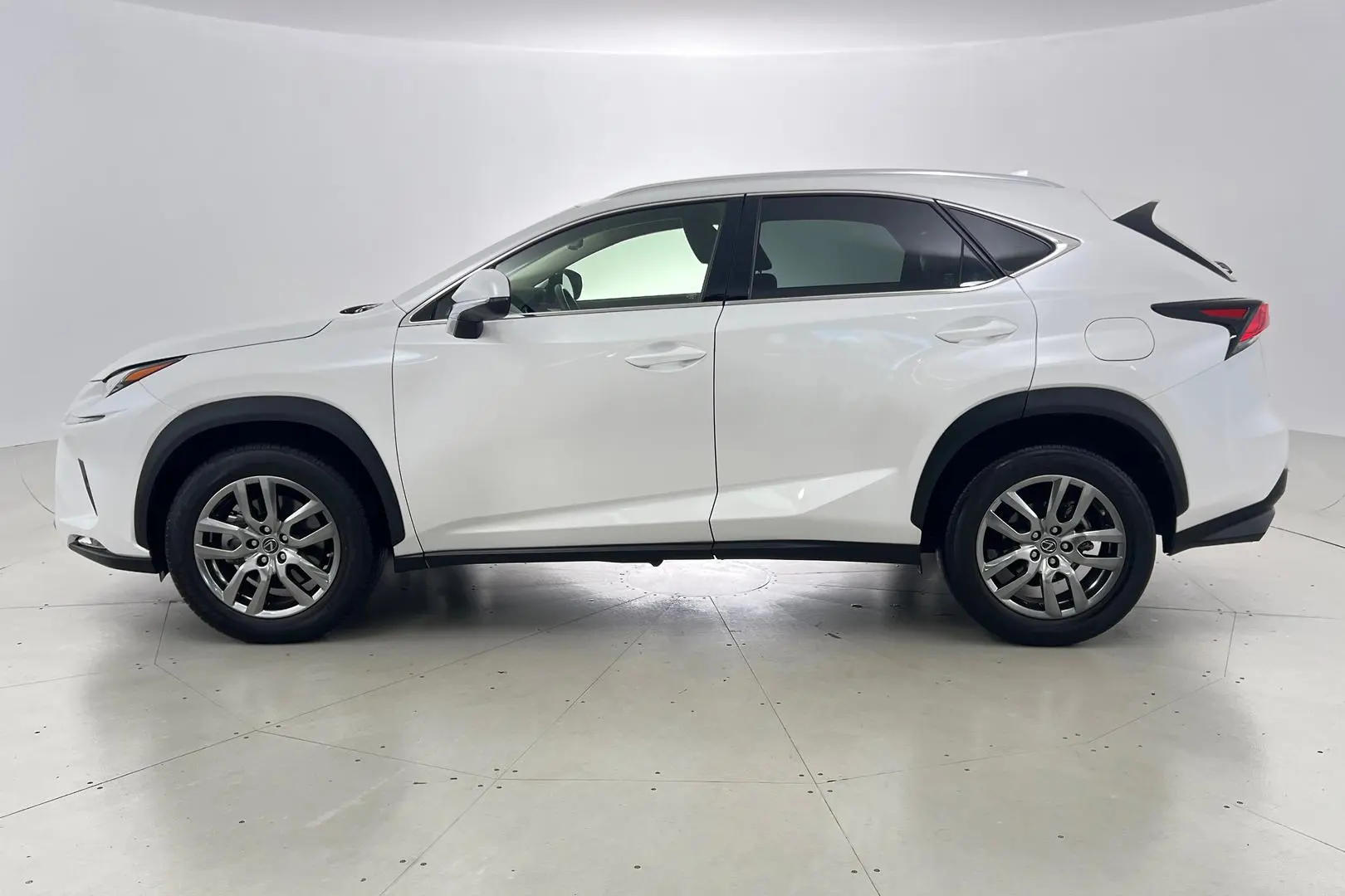 2020 Lexus NX Gallery Image 7