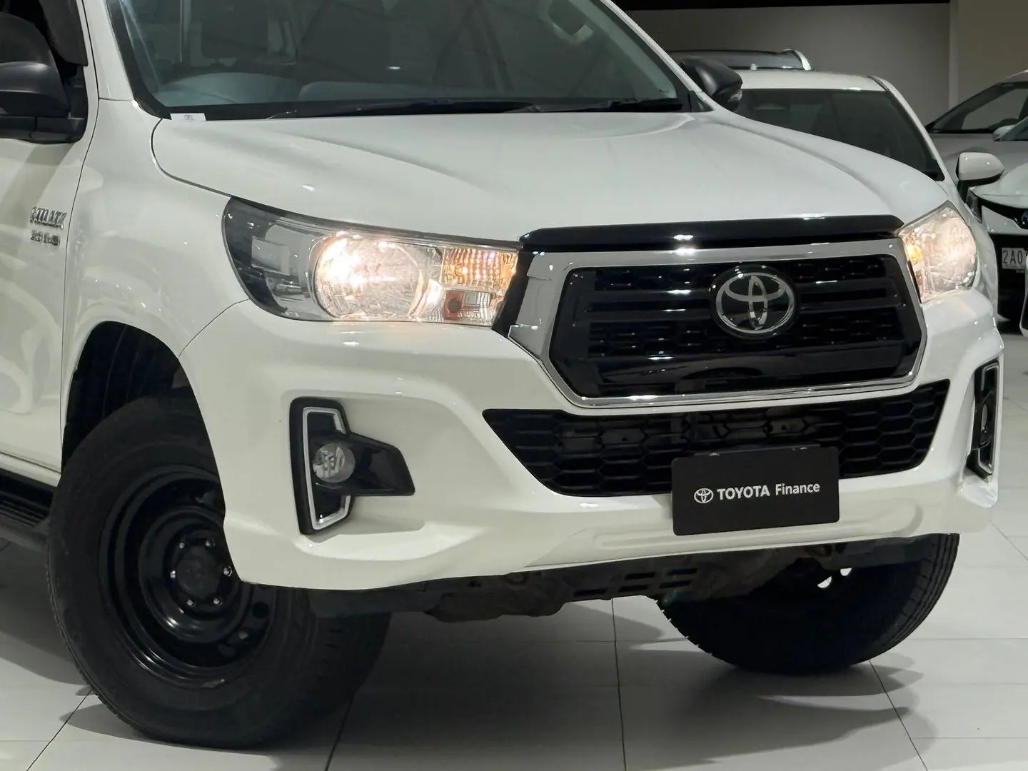 2020 Toyota Hilux Gallery Image 3