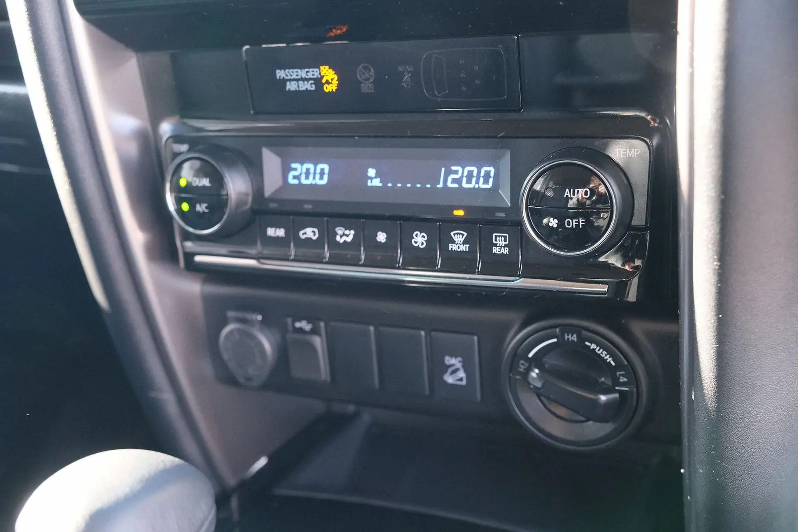 2022 Toyota Fortuner Gallery Image 20