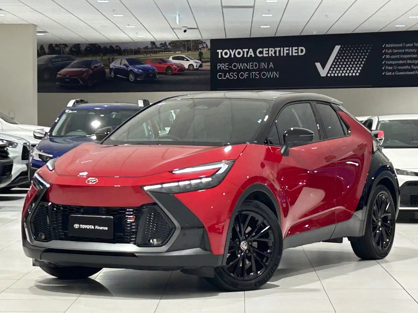 2024 Toyota C-HR Gallery Image 5