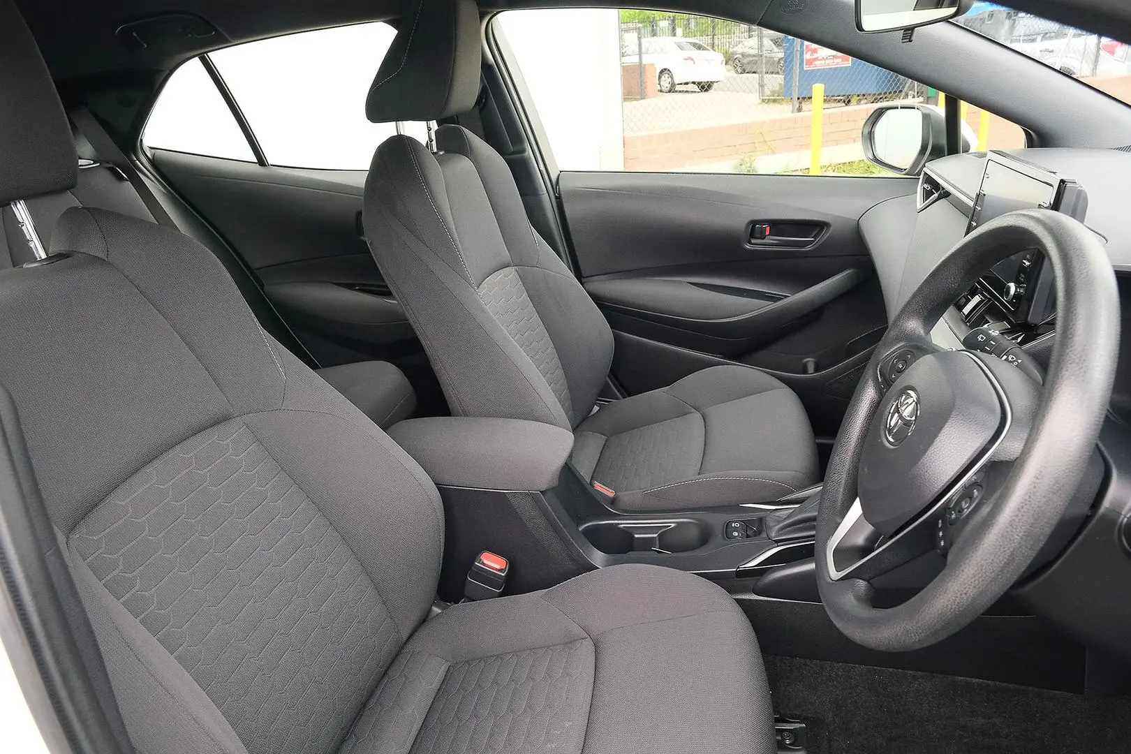 2021 Toyota Corolla Gallery Image 13