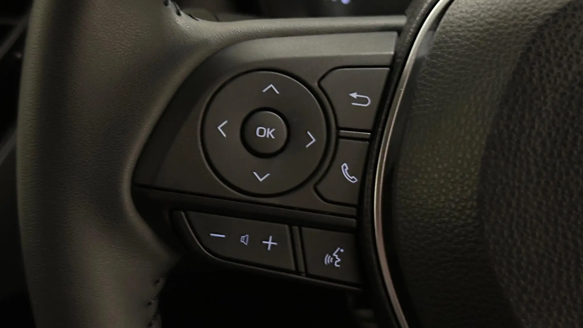 2024 Toyota Corolla Gallery Image 17