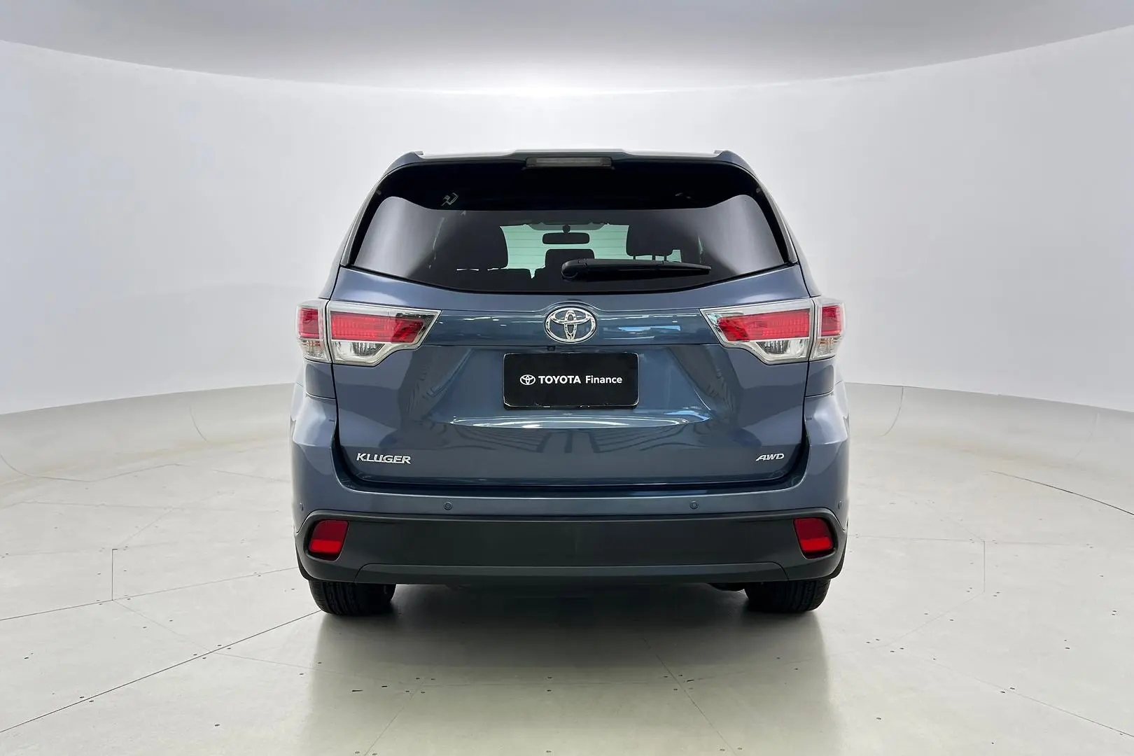 2015 Toyota Kluger Gallery Image 6