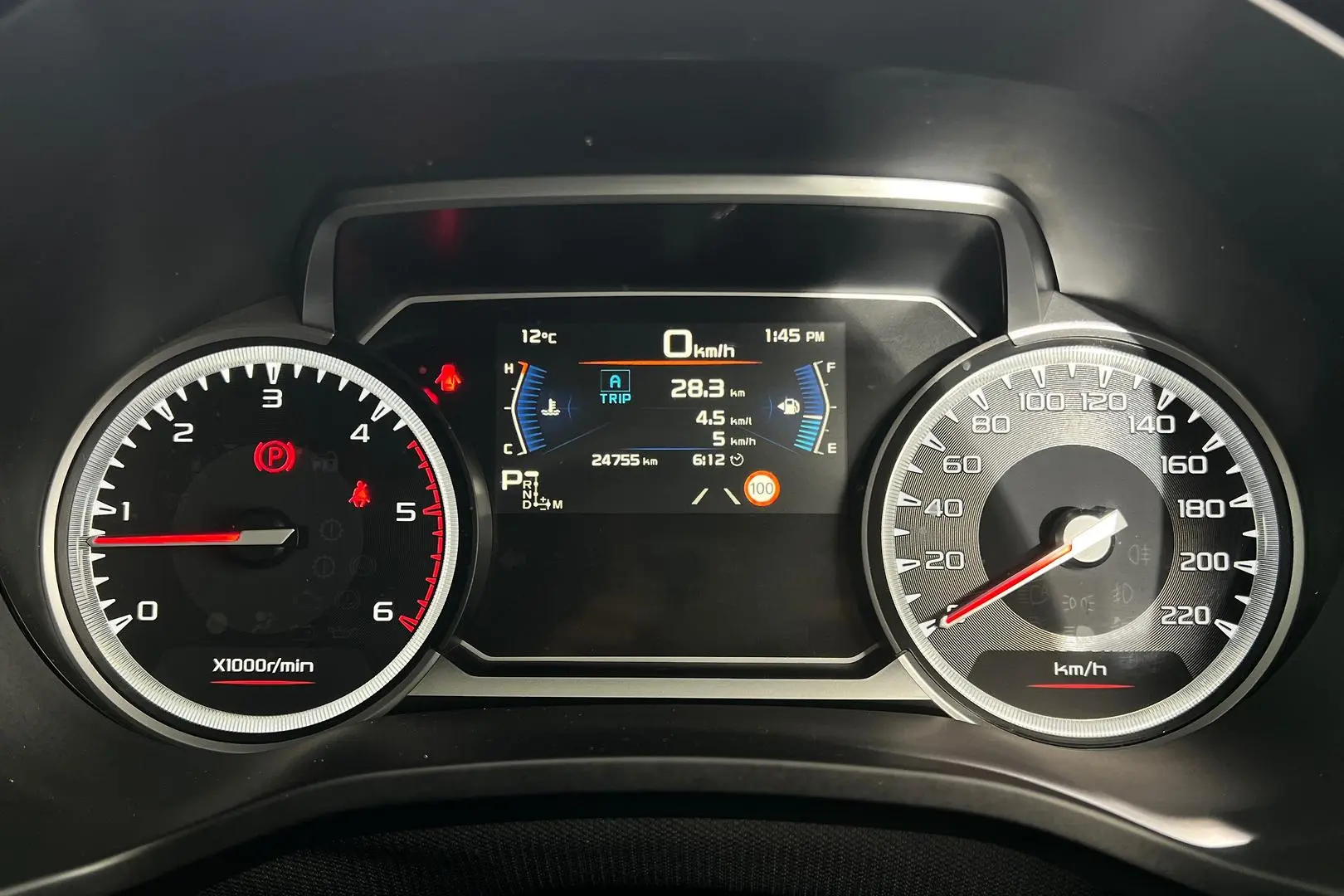 2022 Isuzu D-MAX Gallery Image 19