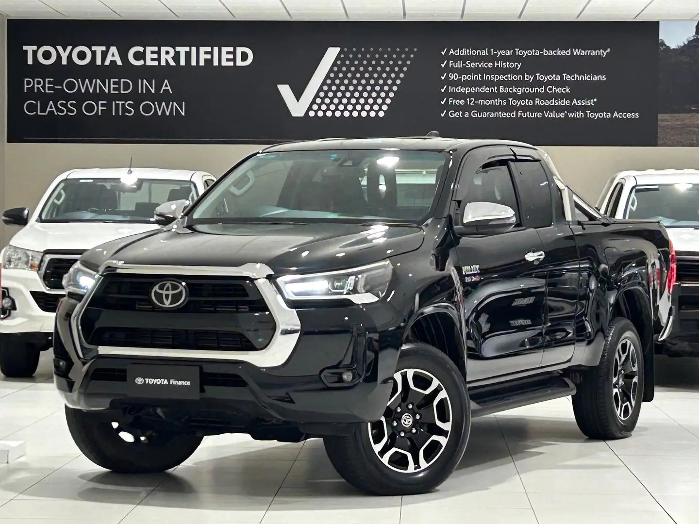2023 Toyota Hilux Gallery Image 5