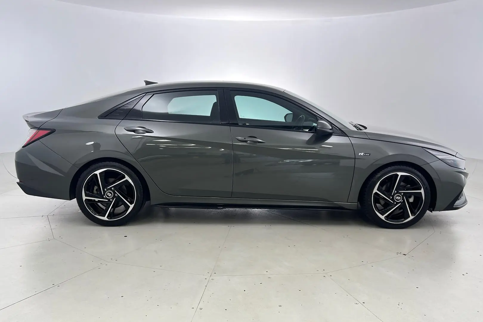 2021 Hyundai i30 Gallery Image 6