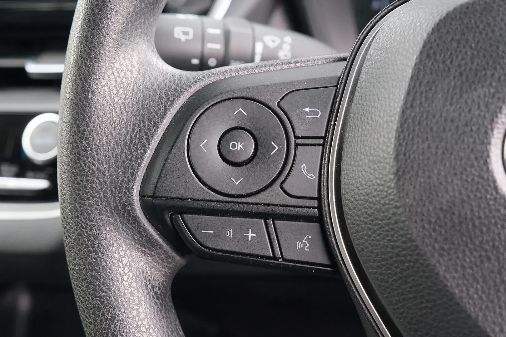 2024 Toyota Corolla Gallery Image 11