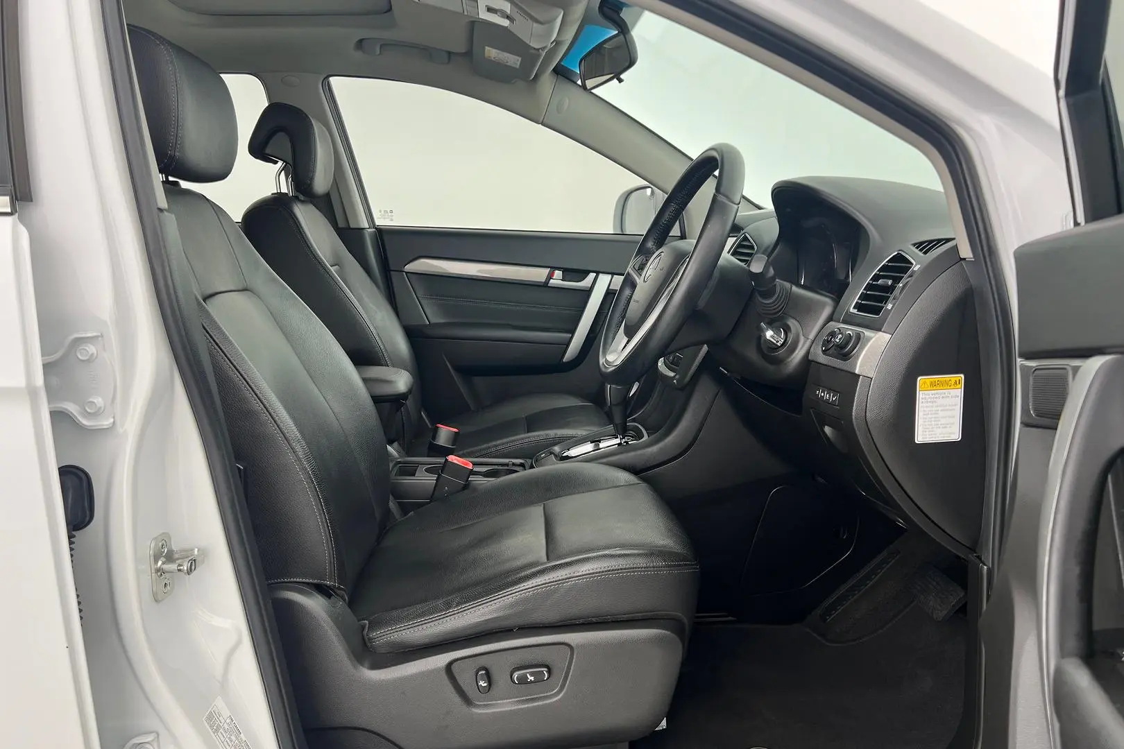 2017 Holden Captiva Gallery Image 12