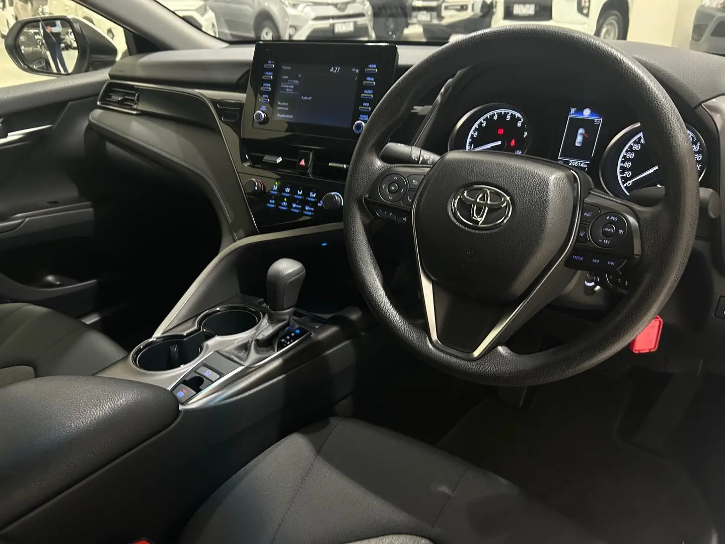 2024 Toyota Camry Gallery Image 11