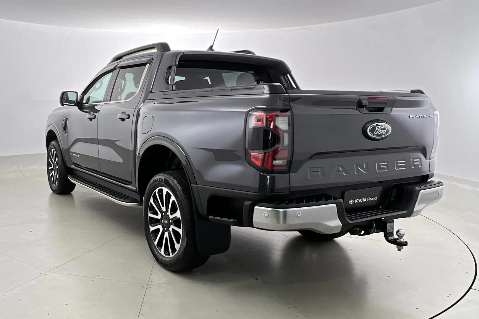 2024 Ford Ranger Gallery Image 2