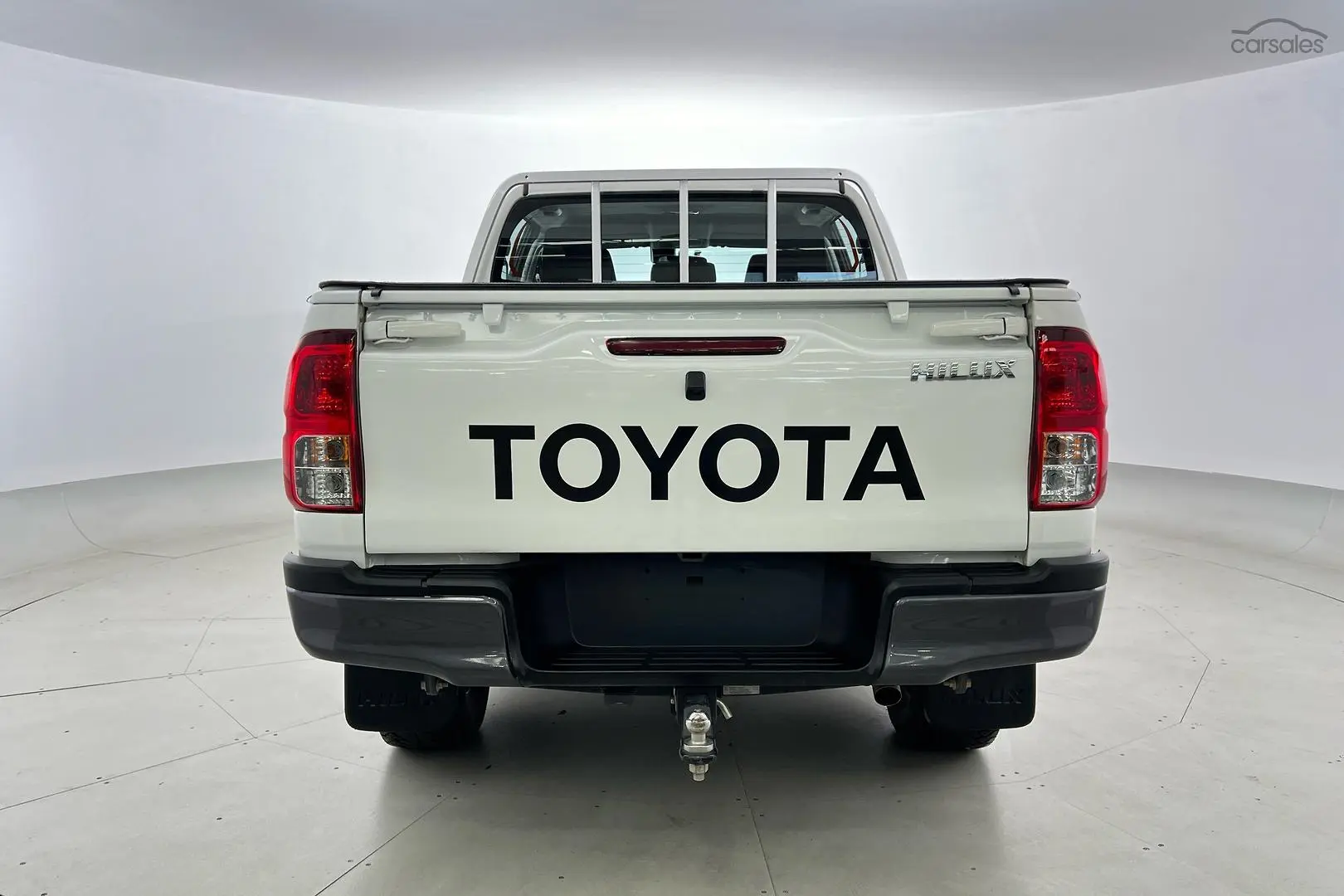 2021 Toyota Hilux Image 7