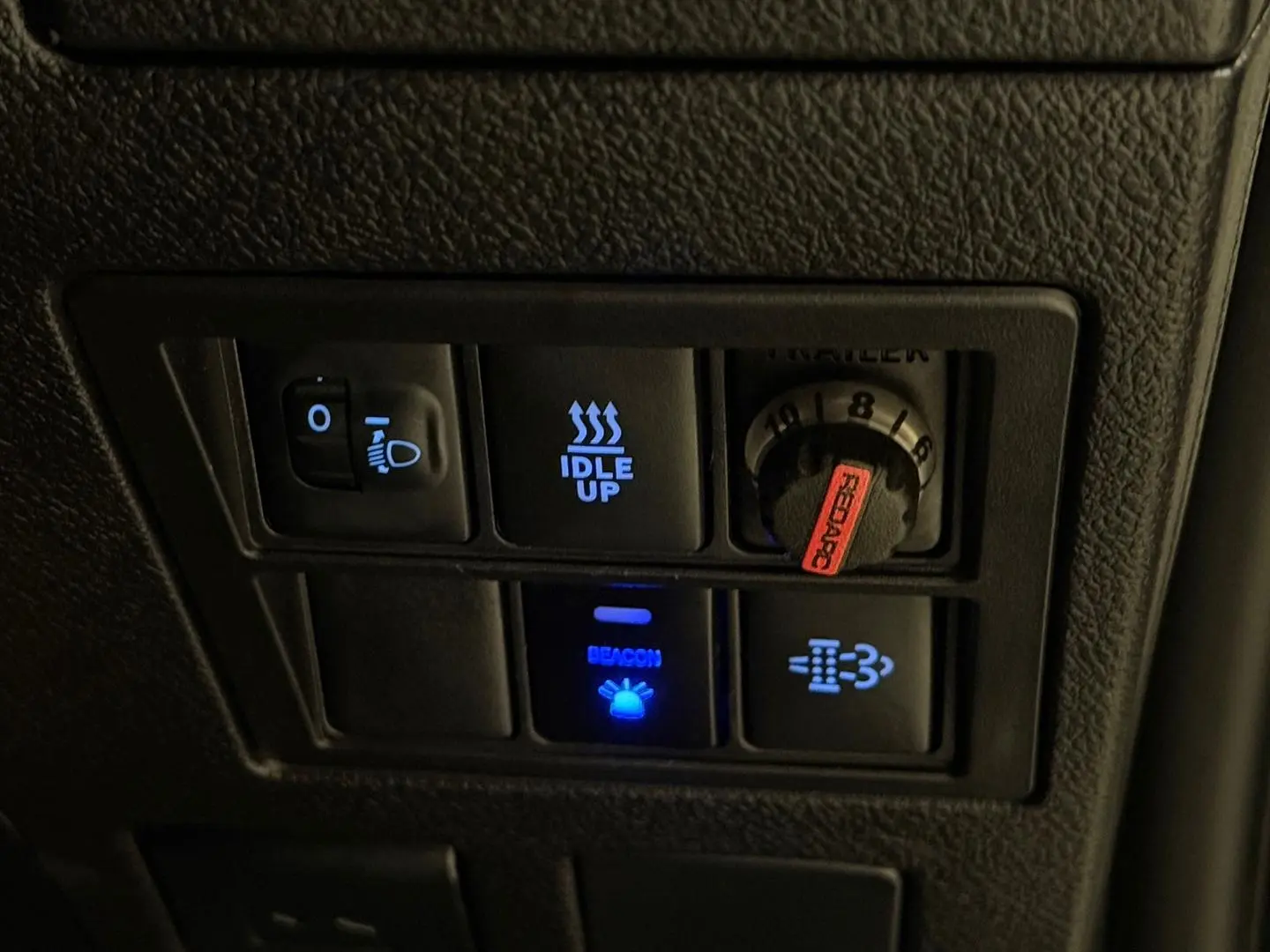 2022 Toyota Hilux Gallery Image 26