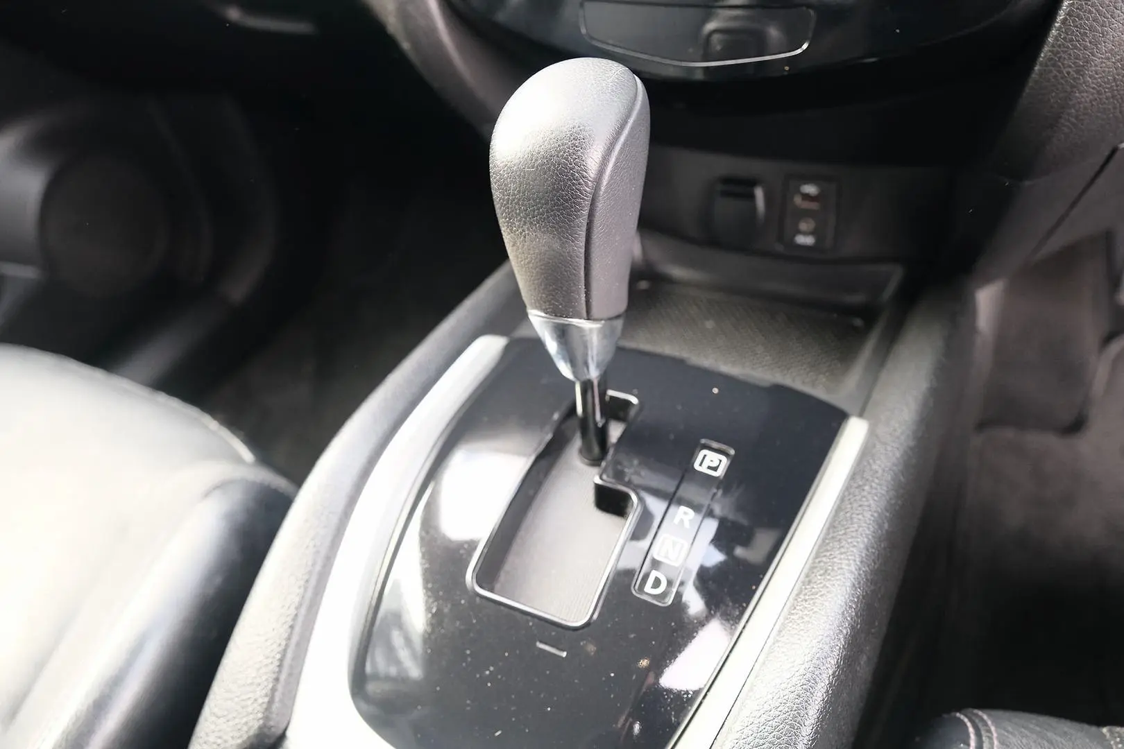2015 Nissan X-TRAIL Gallery Image 18