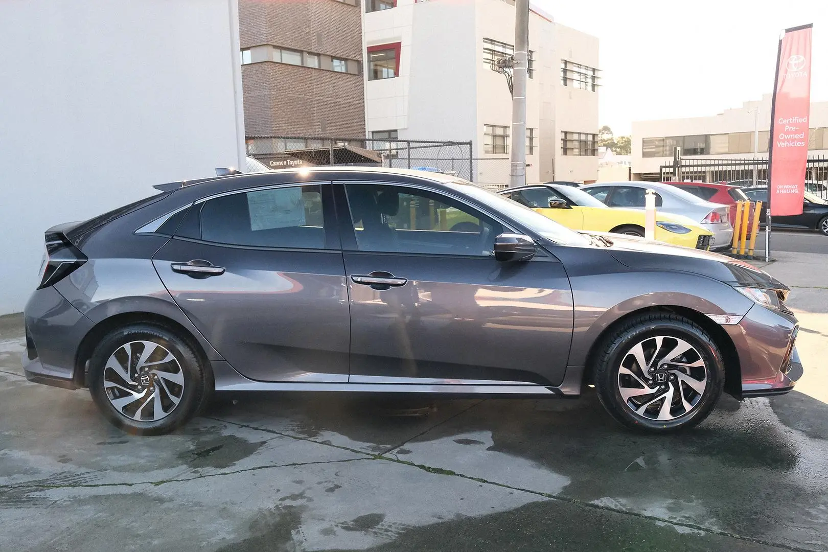 2019 Honda Civic Gallery Image 5