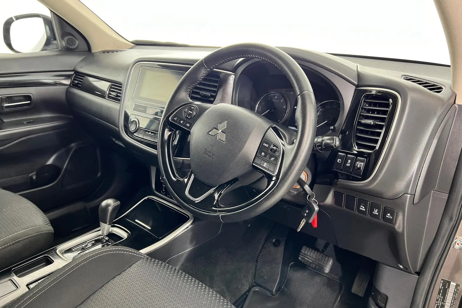 2019 Mitsubishi Outlander Image 9