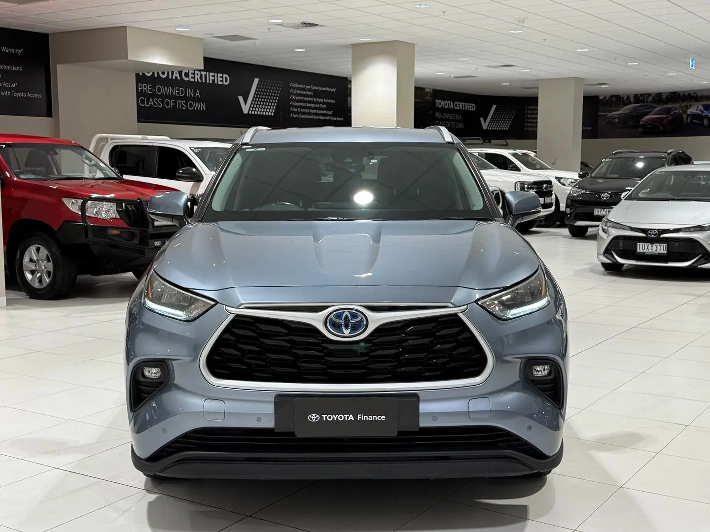 2023 Toyota Kluger Gallery Image 4