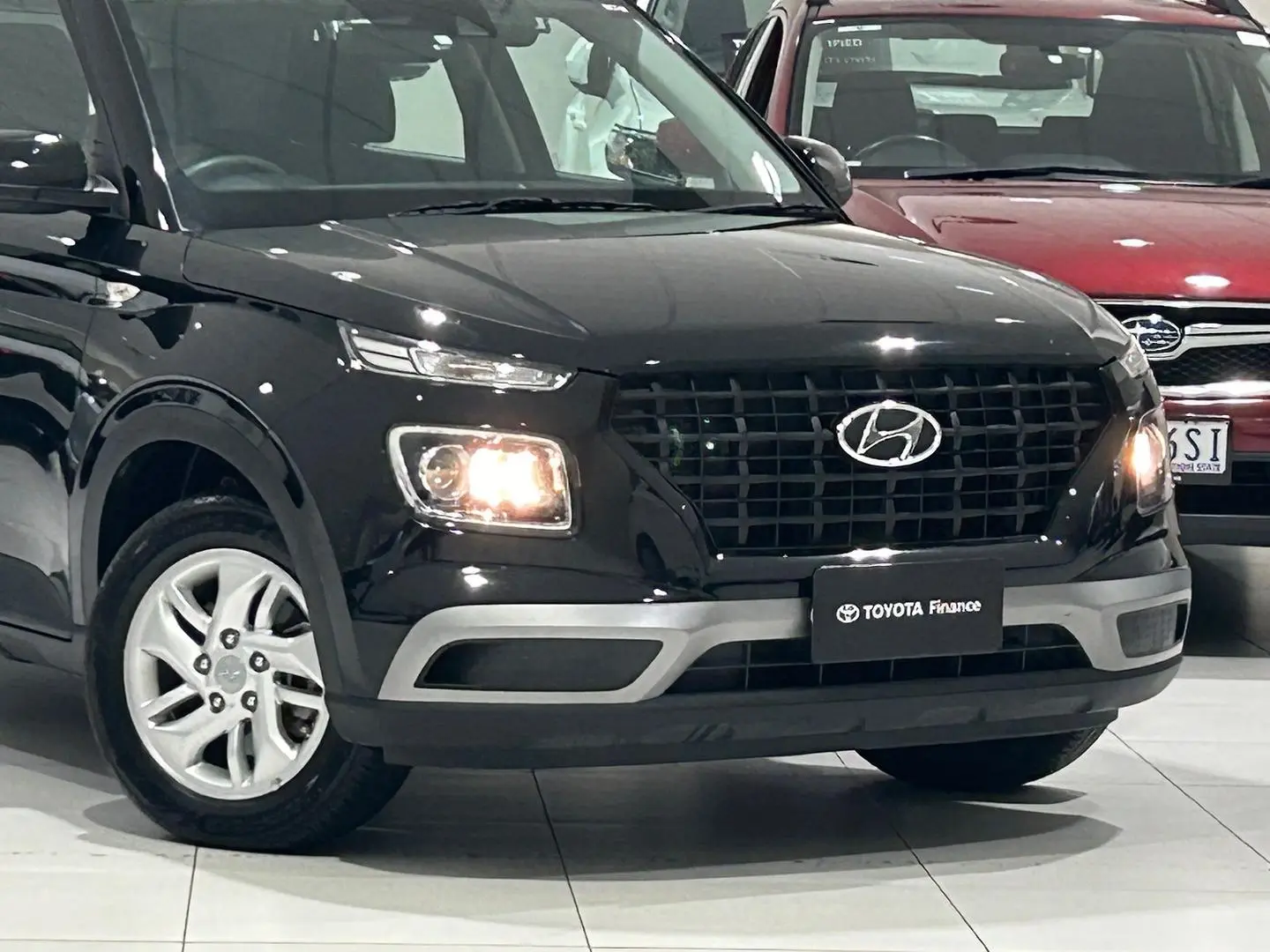 2021 Hyundai Venue Gallery Image 3