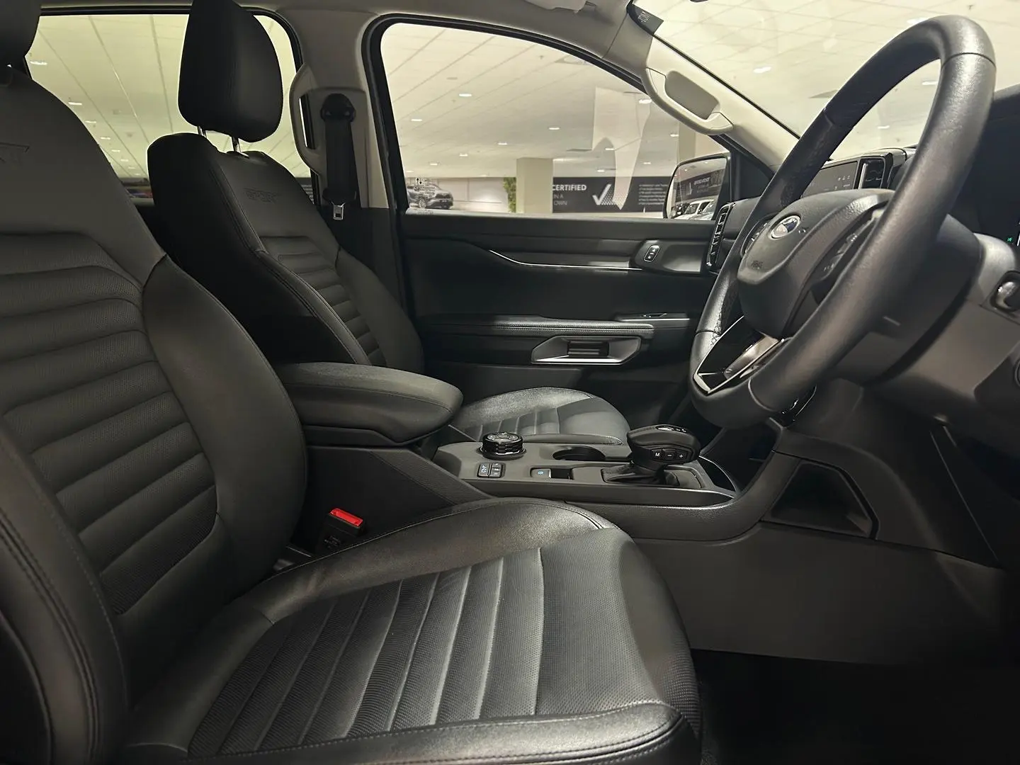 2023 Ford Everest Gallery Image 13