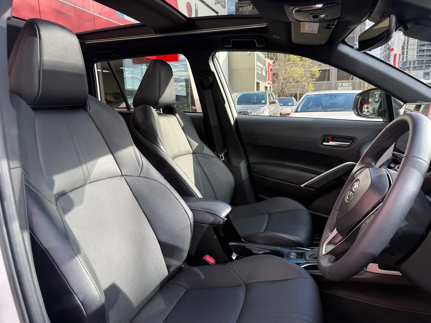2024 Toyota Corolla Cross Gallery Image 16