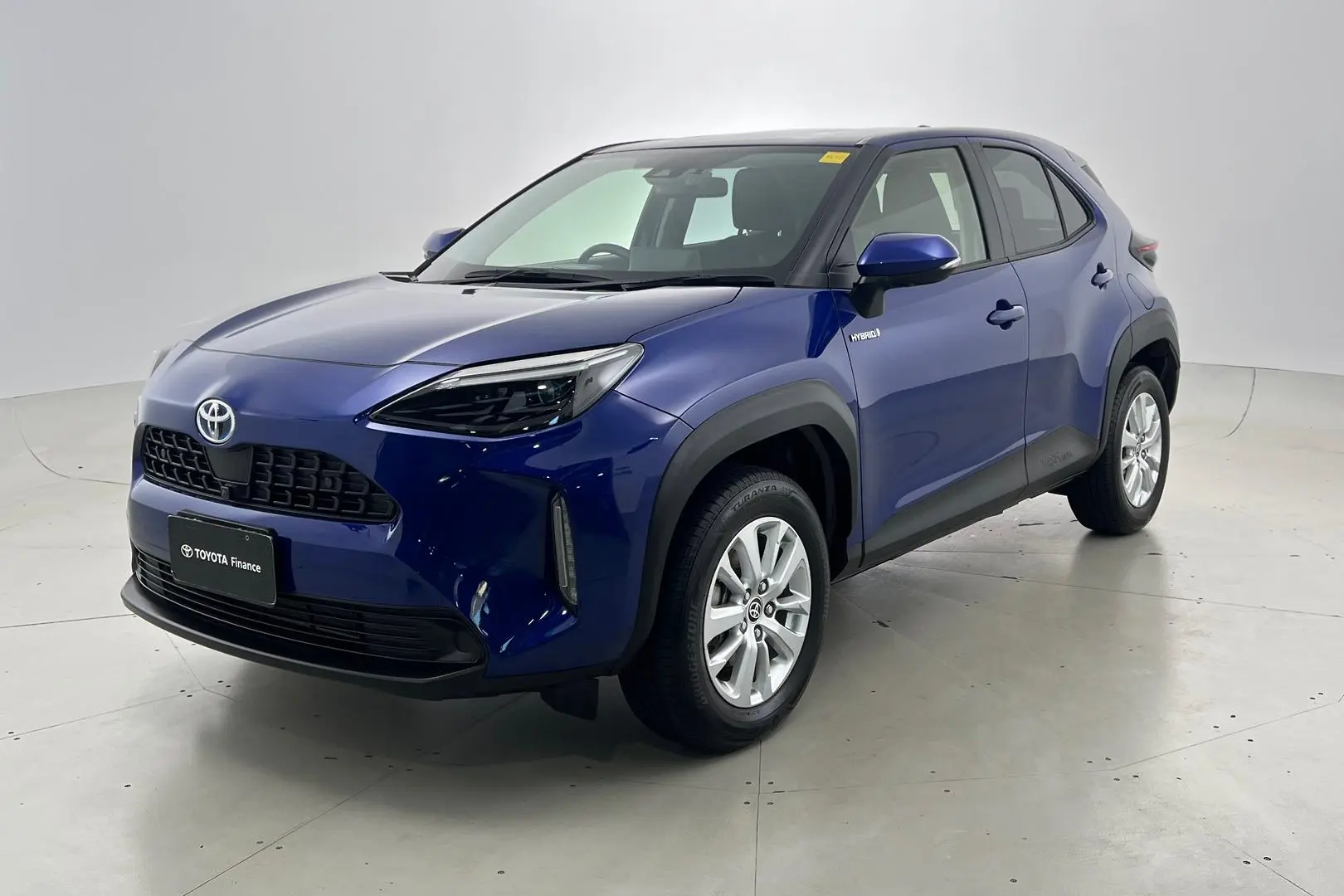 2022 Toyota Yaris Cross Gallery Image 9