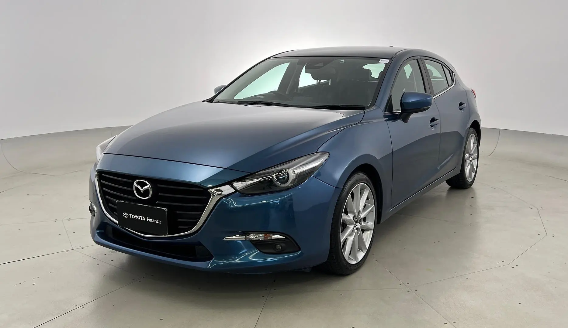 2018 Mazda 3 Gallery Image 8