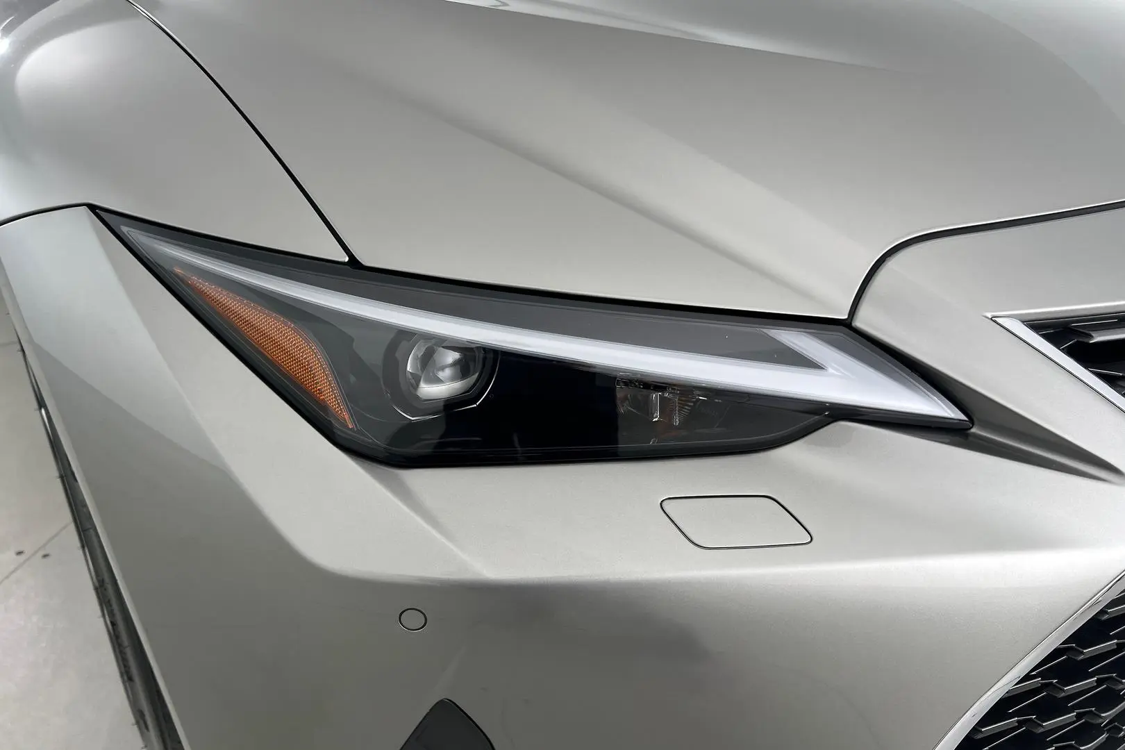 2020 Lexus IS Gallery Image 23