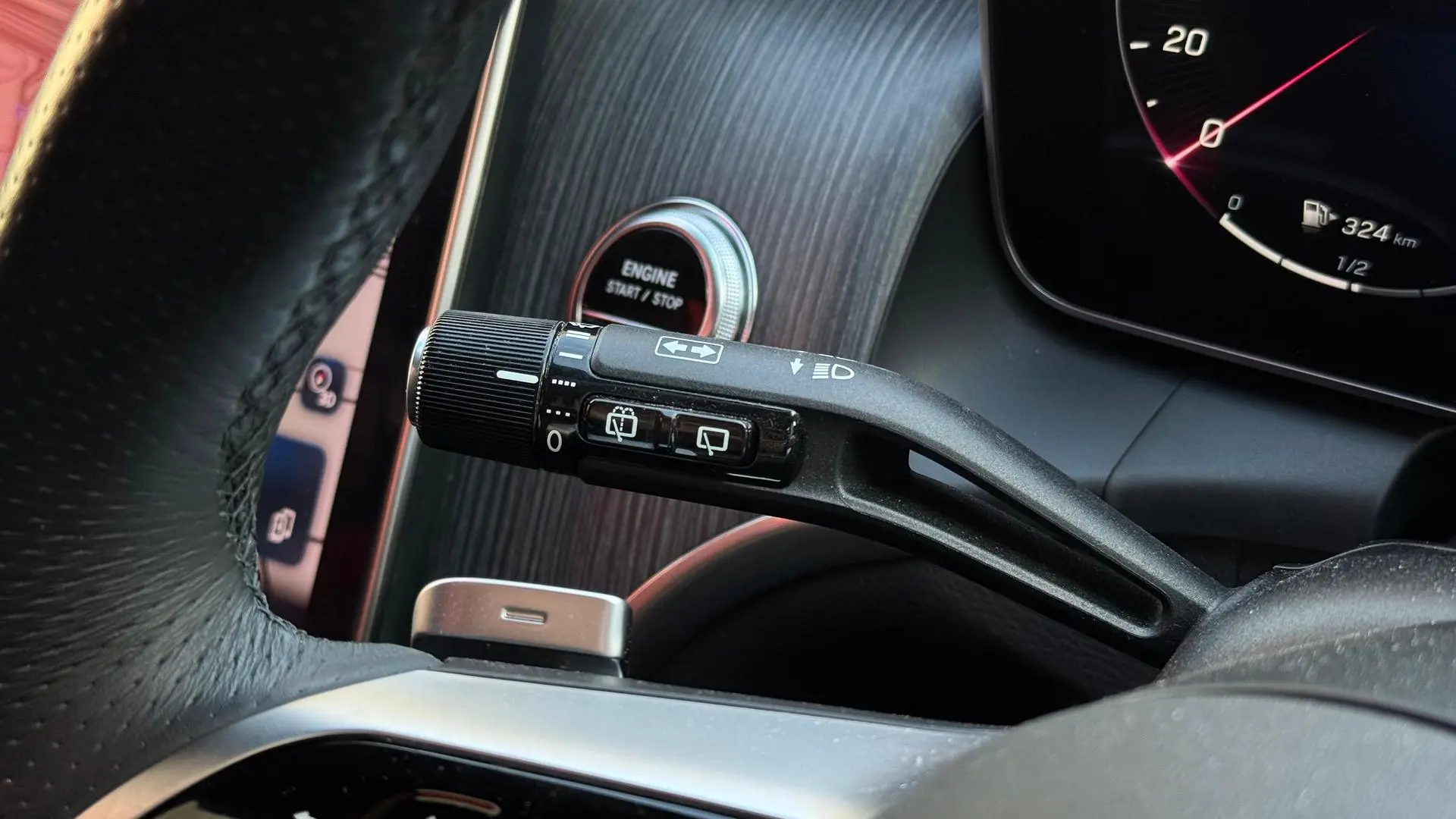 2023 Mercedes-Benz GLC-Class Gallery Image 31