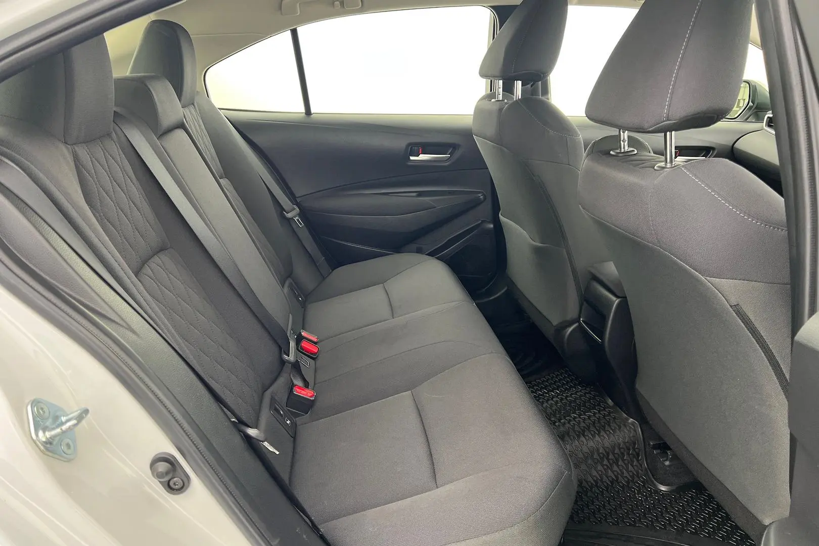 2022 Toyota Corolla Gallery Image 18