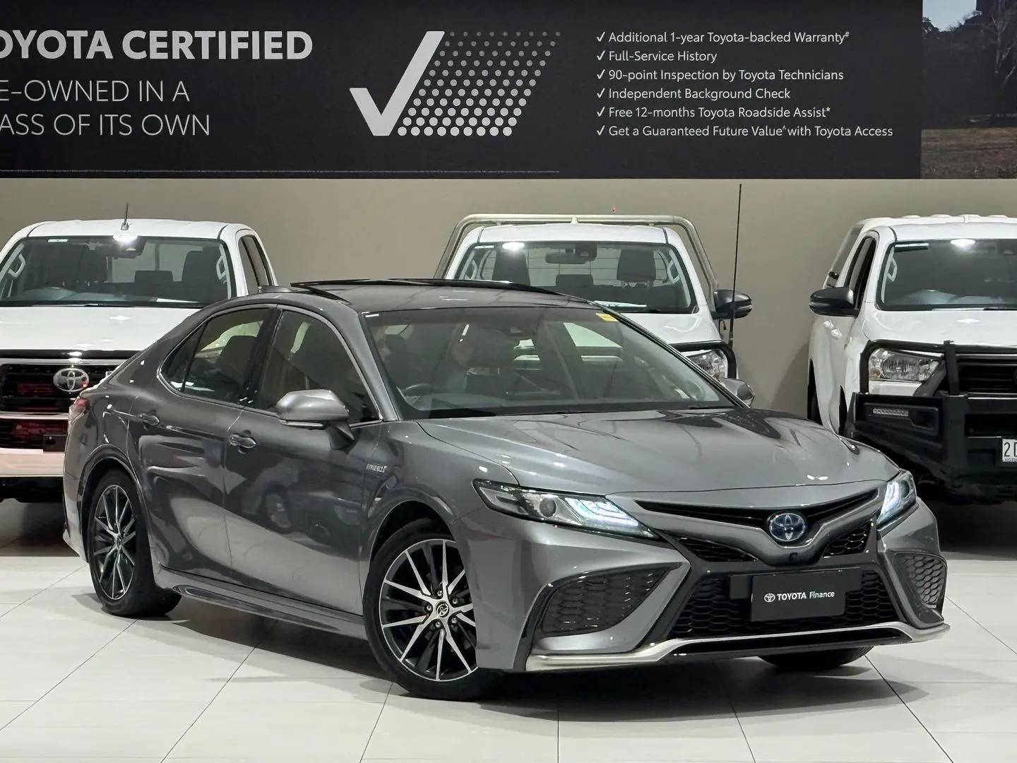 2021 Toyota Camry Gallery Image 1