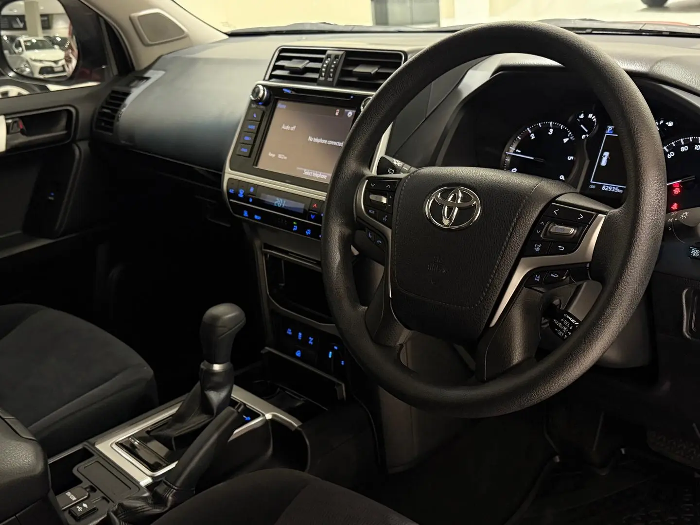 2020 Toyota Landcruiser Prado Gallery Image 13