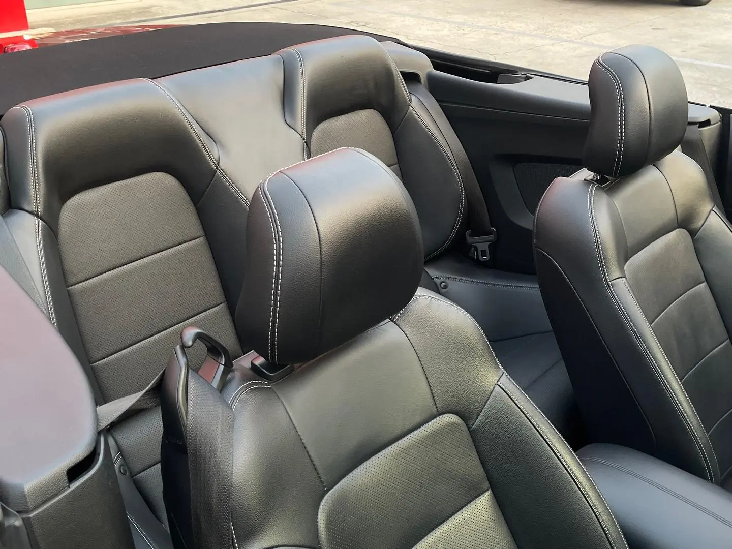 2017 Ford Mustang Gallery Image 14