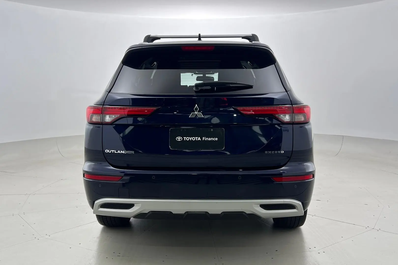 2022 Mitsubishi Outlander Gallery Image 6