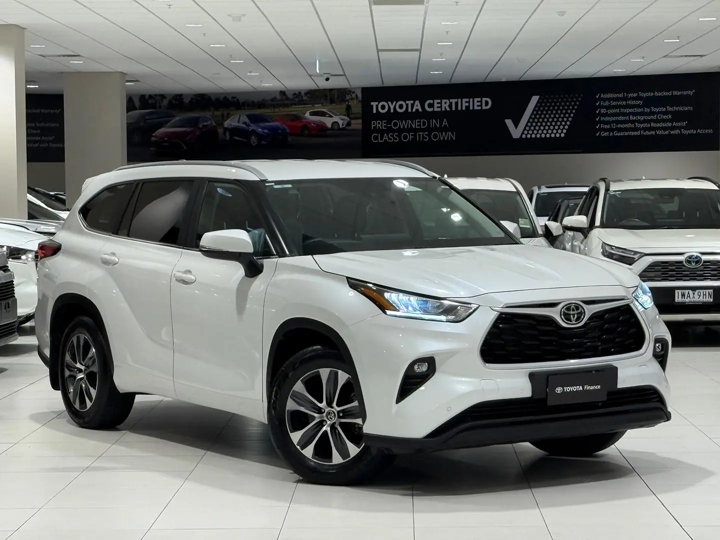 2023 Toyota Kluger Gallery Image 1