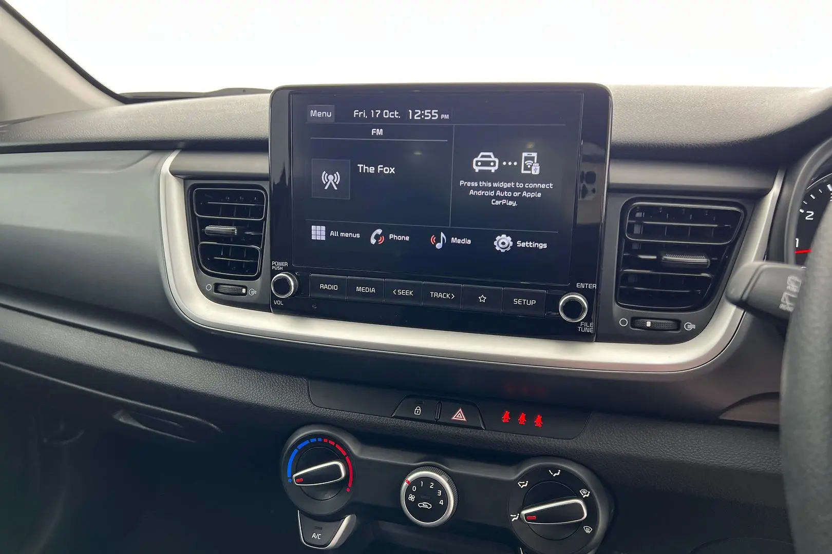 2023 Kia Stonic Gallery Image 19