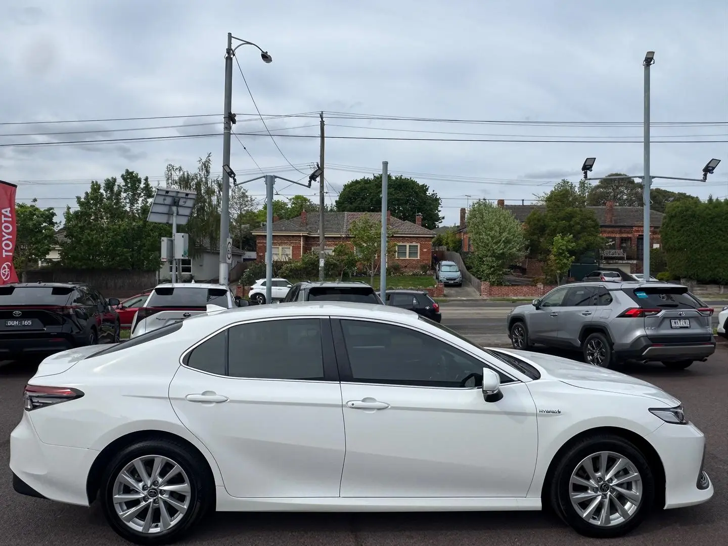 2023 Toyota Camry Gallery Image 3