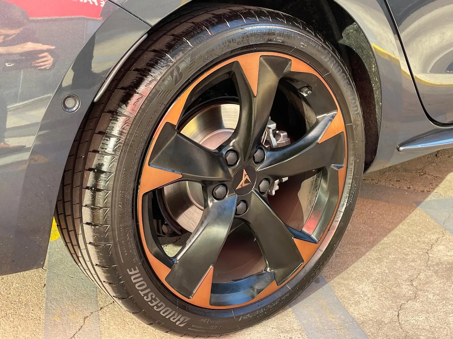2024 CUPRA Leon Gallery Image 22
