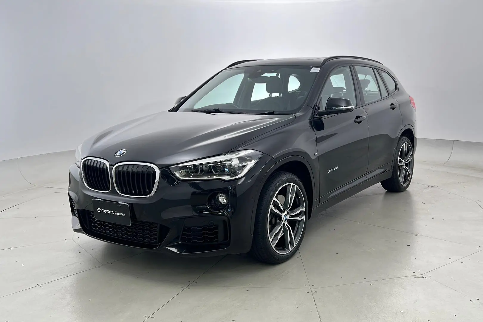 2017 Bmw X1 Gallery Image 9