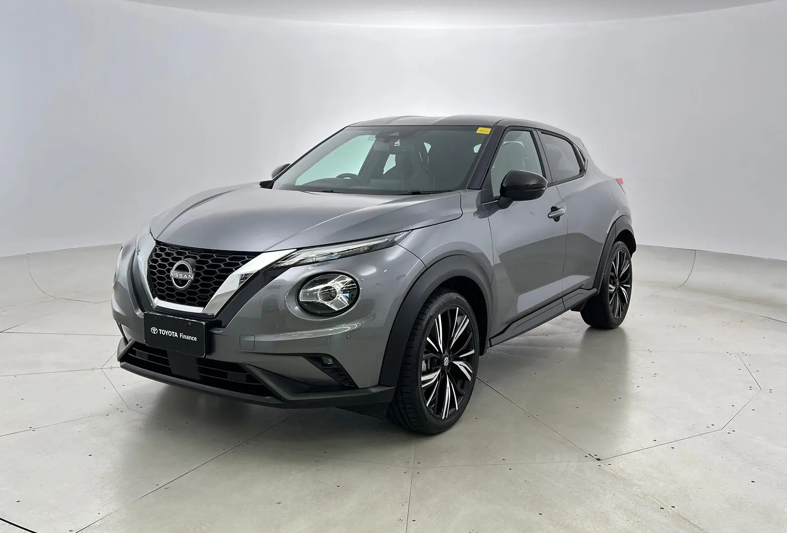 2023 Nissan Juke Gallery Image 9