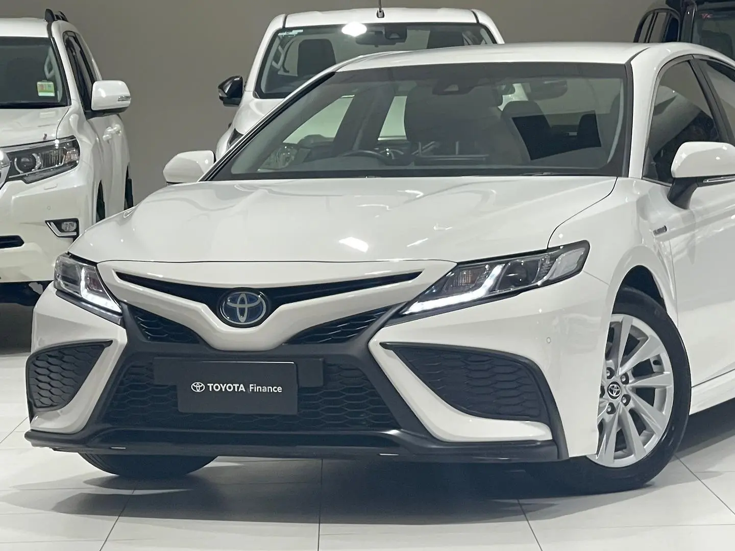 2021 Toyota Camry Gallery Image 7