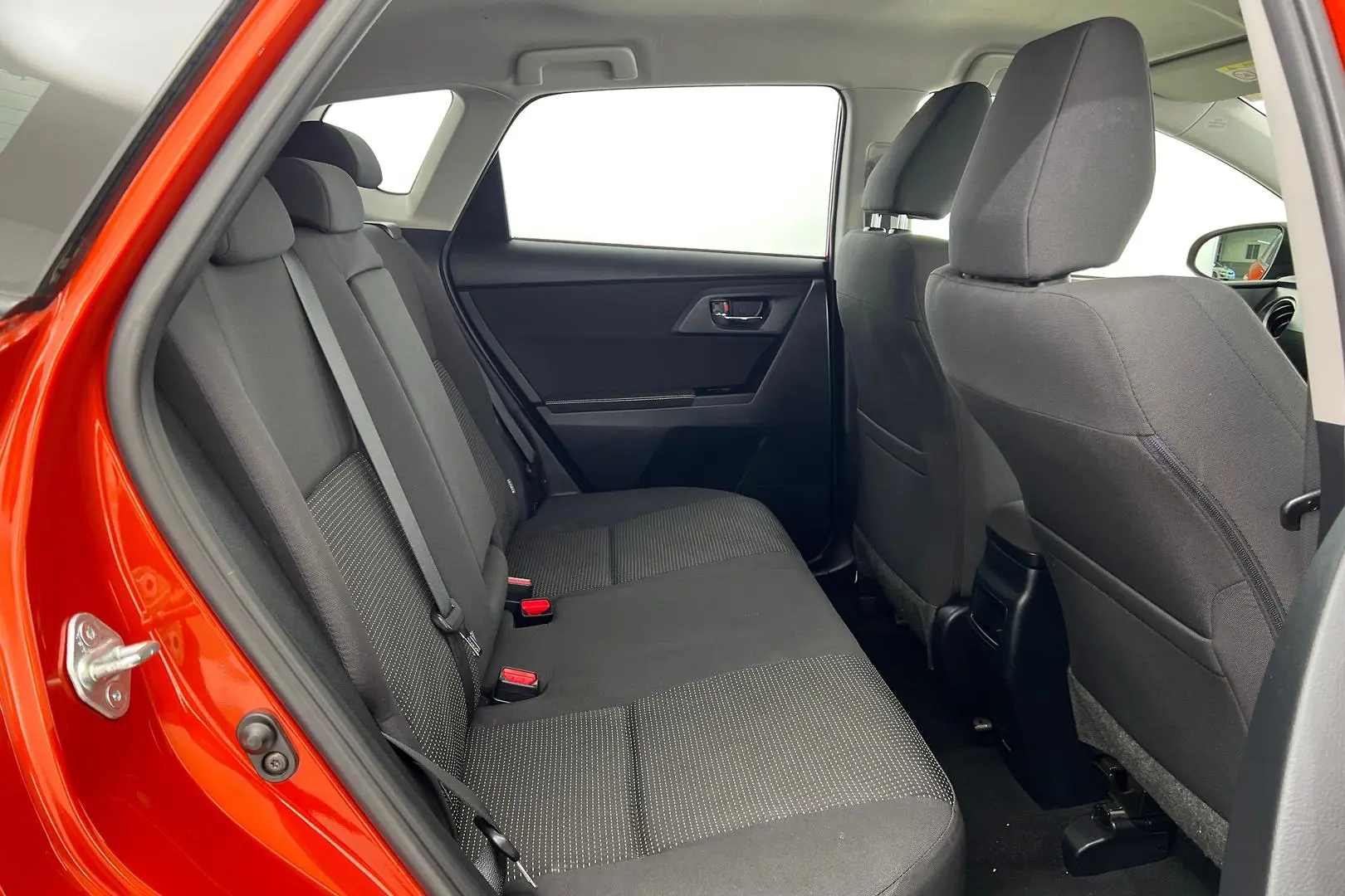 2014 Toyota Corolla Gallery Image 19