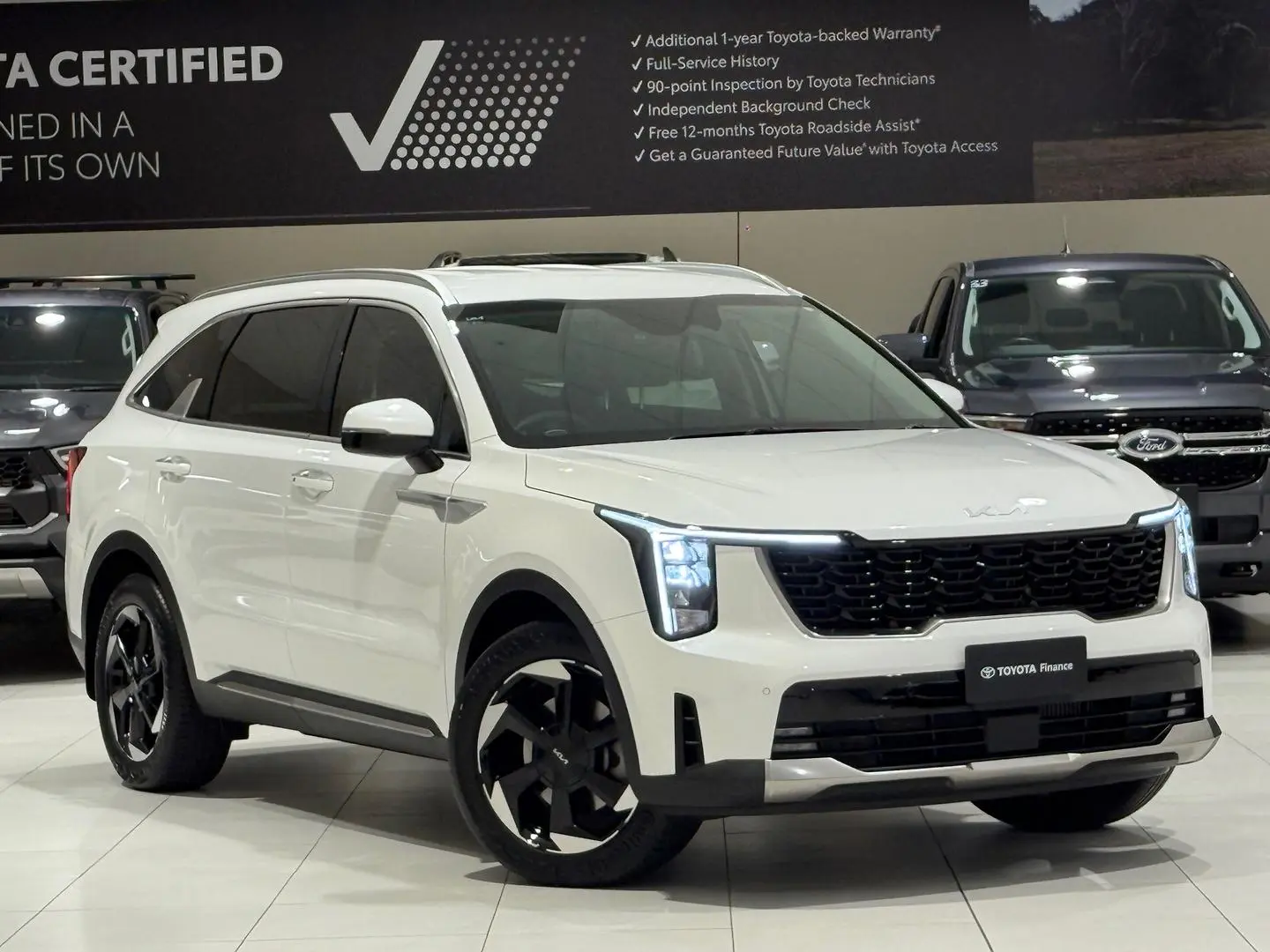 2025 Kia Sorento Gallery Image 1