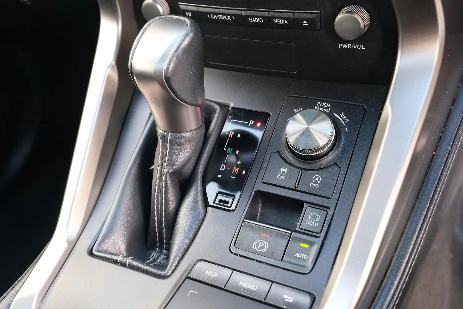 2019 Lexus NX Gallery Image 18