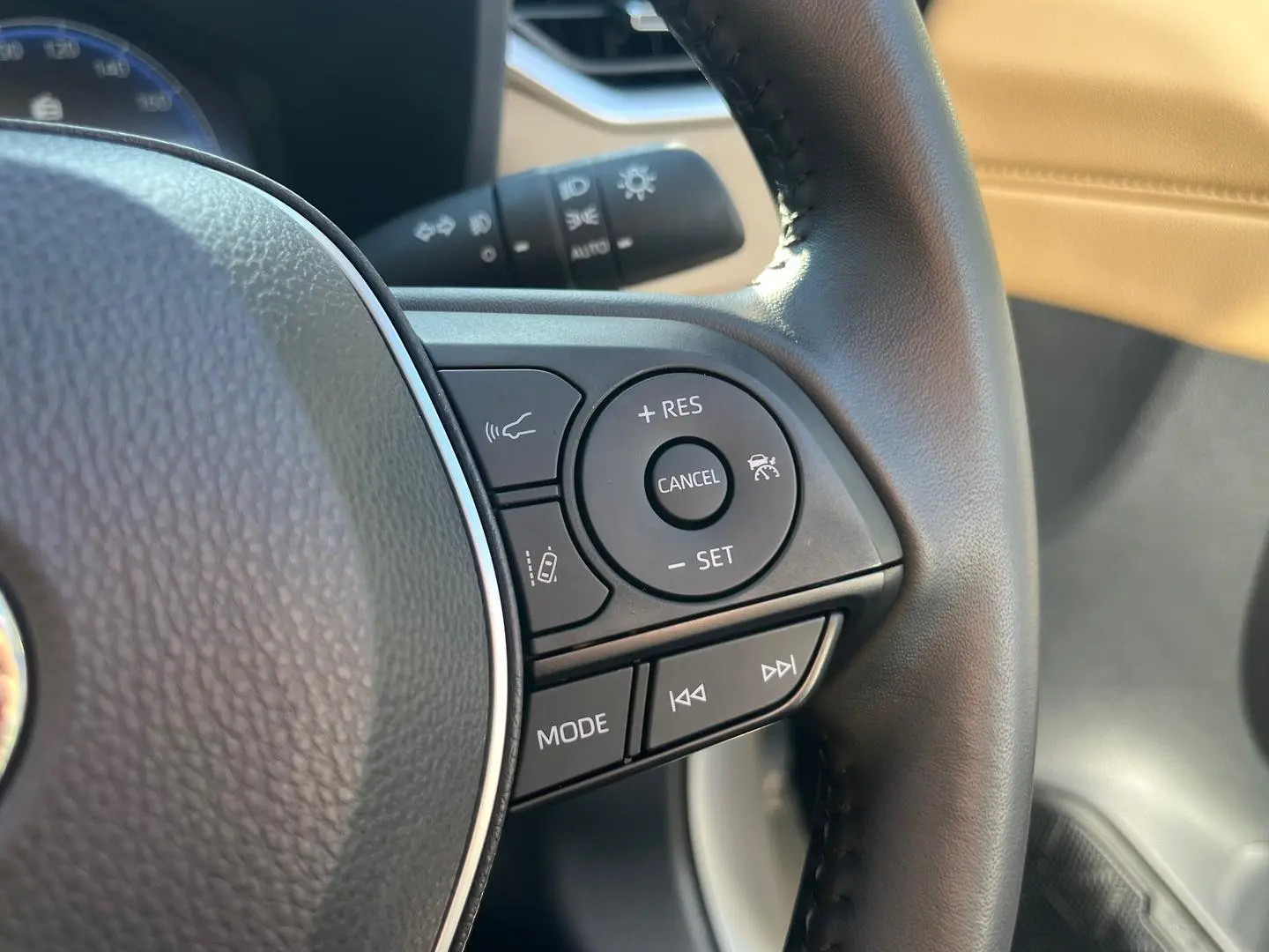 2024 Toyota RAV4 Gallery Image 21