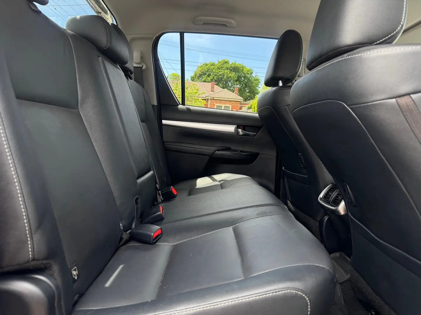 2020 Toyota Hilux Gallery Image 23