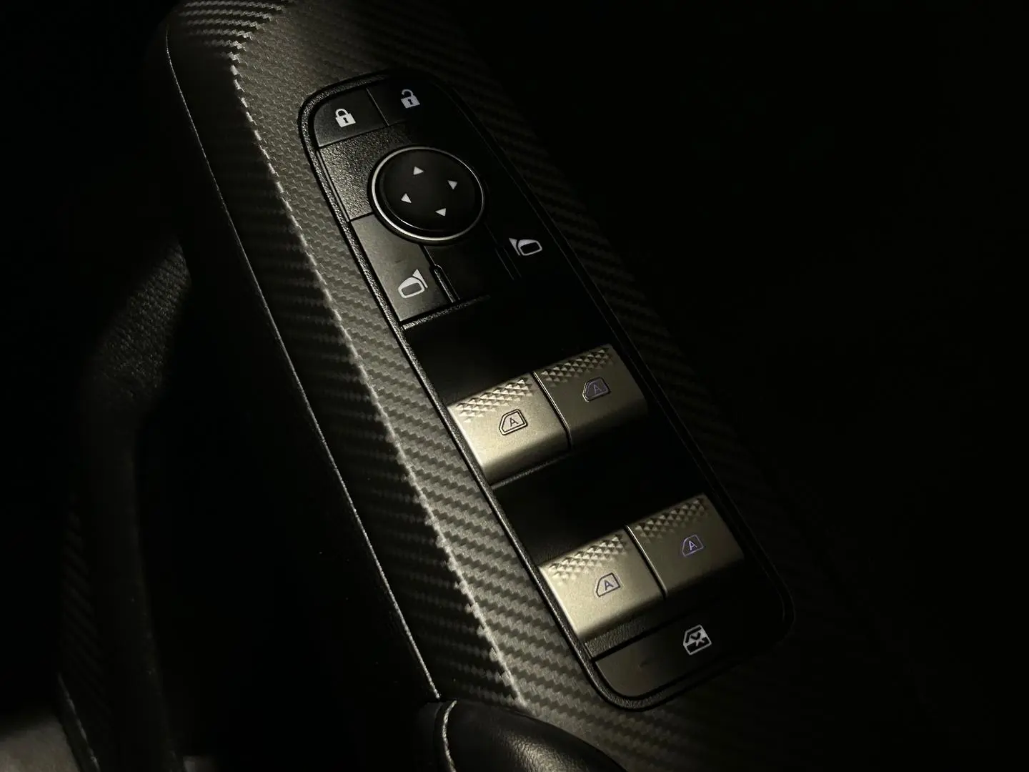 2022 Mitsubishi Outlander Gallery Image 22