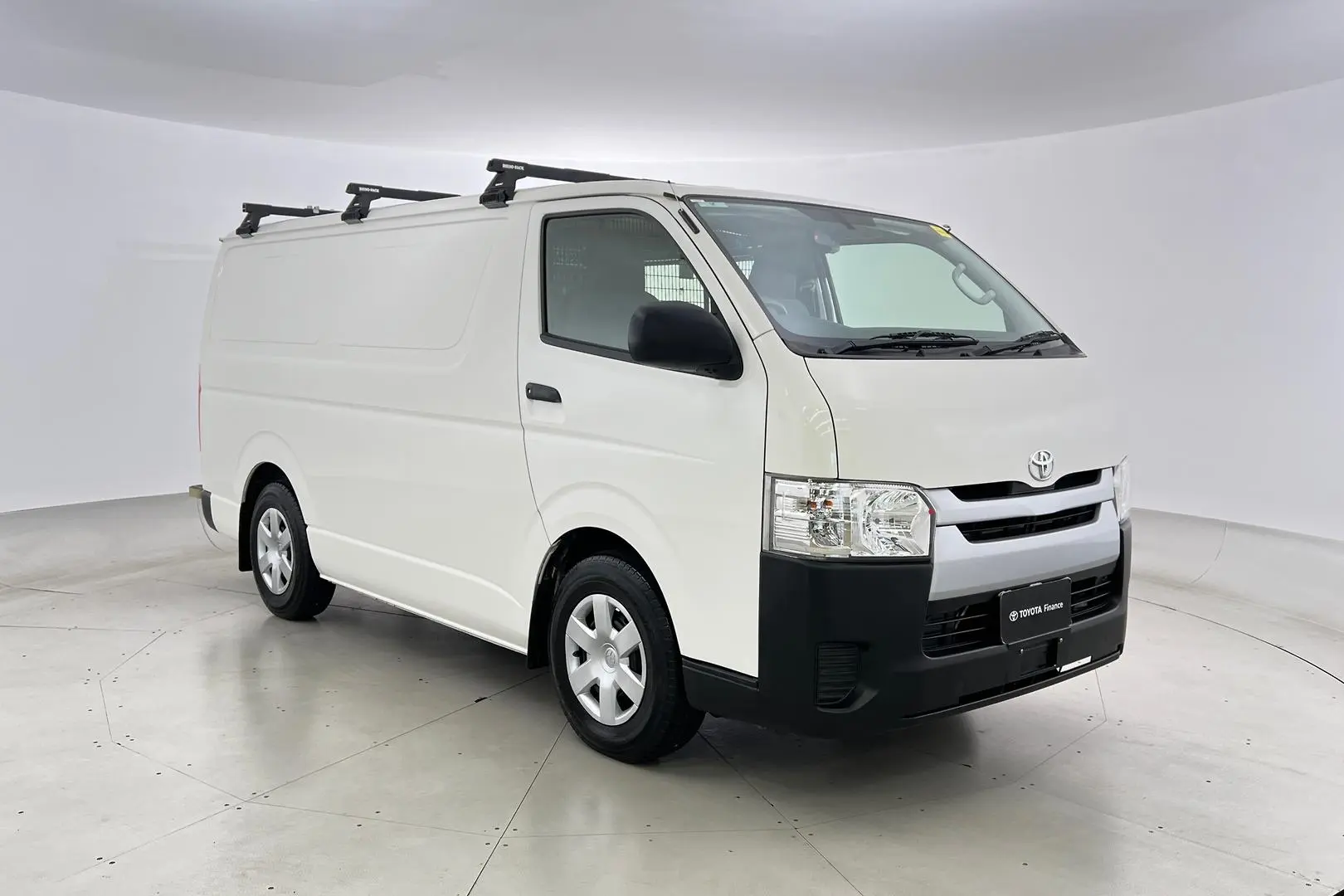 2017 Toyota Hiace Gallery Image 1