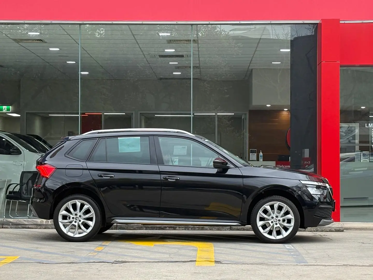 2022 SKODA Kamiq Gallery Image 2